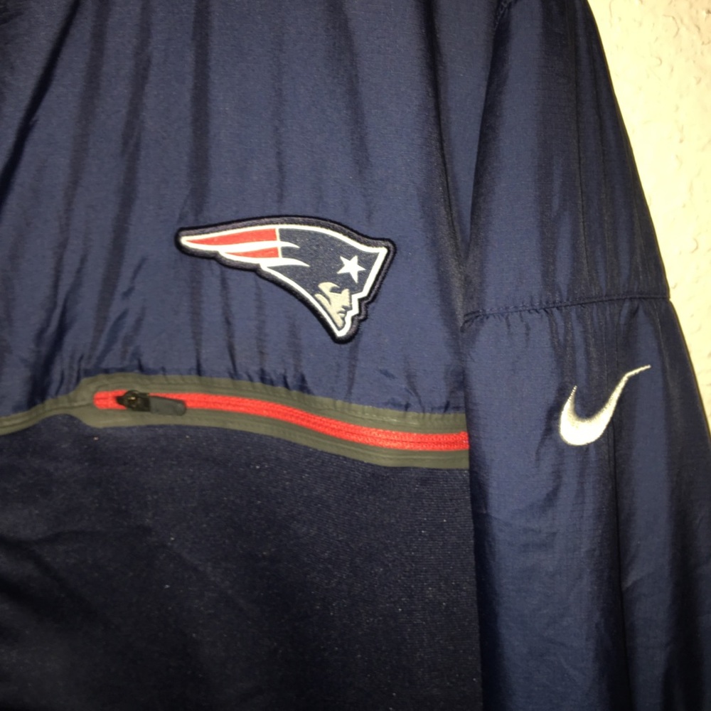 Nike patriots jacket